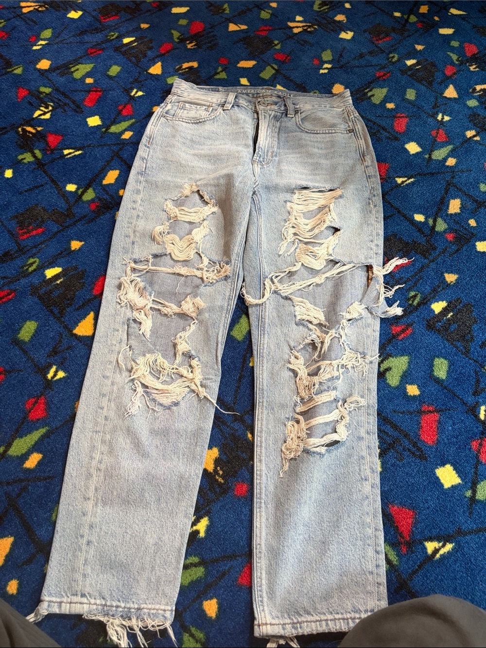 American Eagle Outfitters Light Blue Distressed Boyfriend Jeans